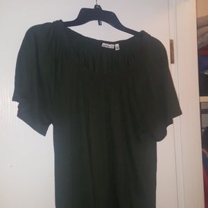 Dark green top